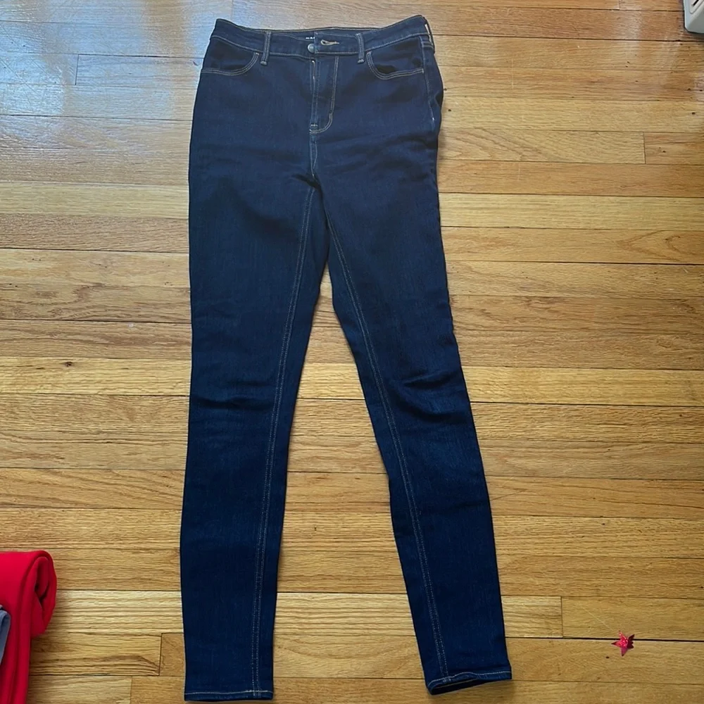 Old navy skinny jeans - Picture 1 of 4
